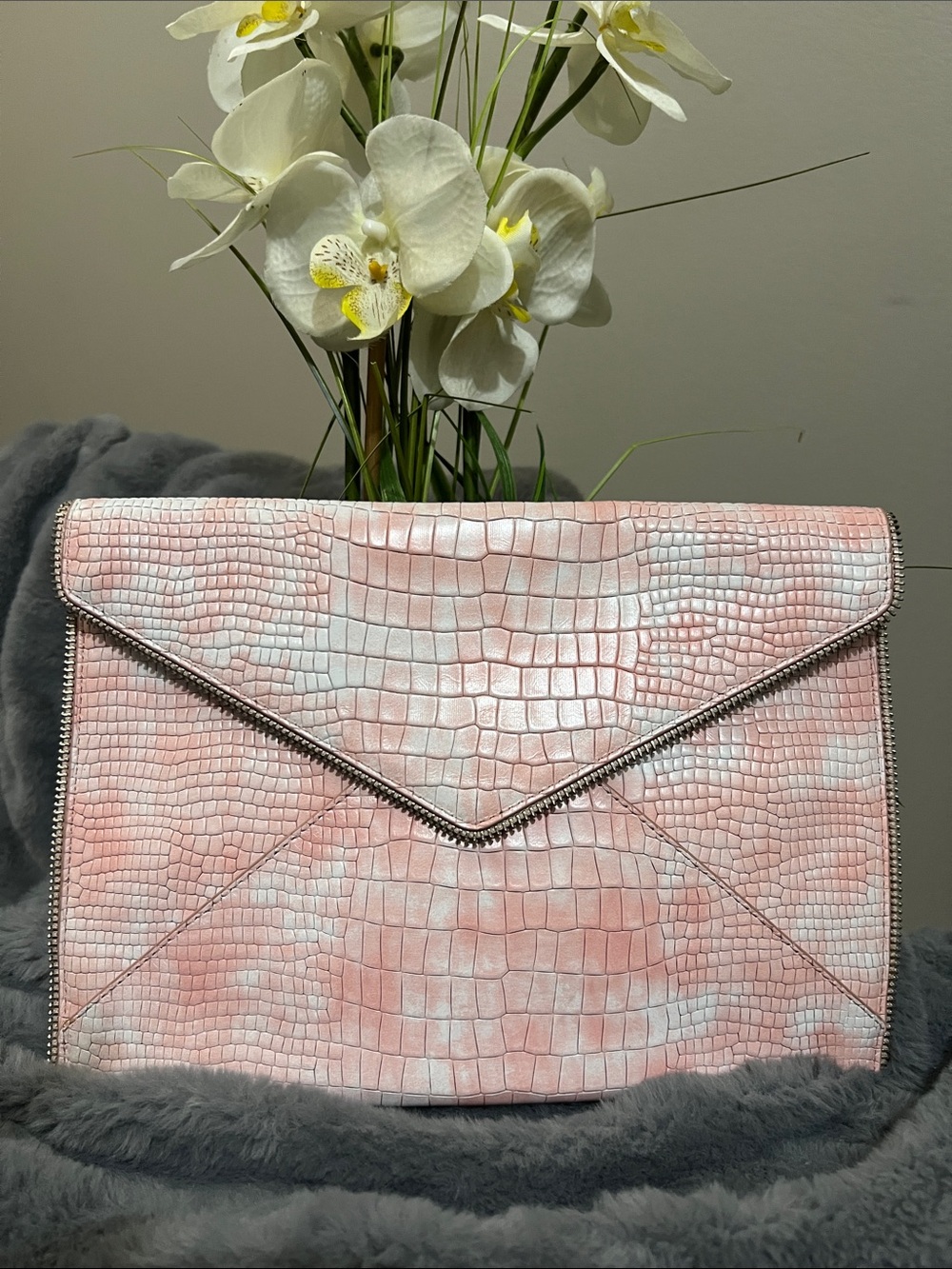 Rebecca Minkoff Leo Pink & White Croc-Embossed Envelope Clutch EUC retail $148